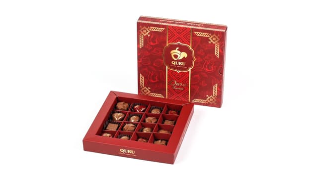 16 xanalı premium şokolad qutusu